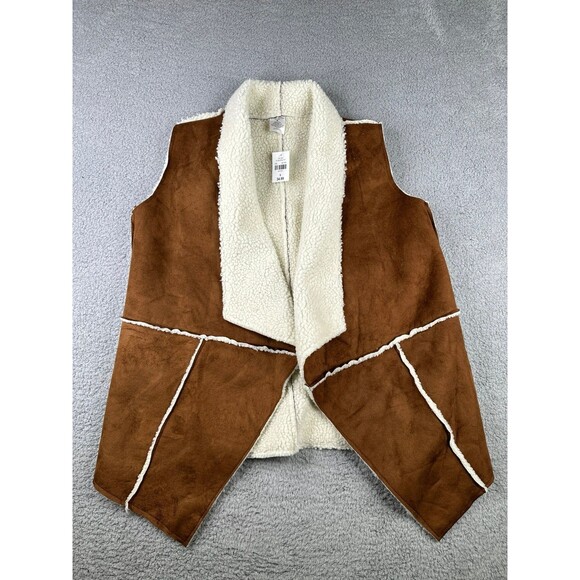 Faux Suede and sherpa vest nwt size small - Picture 1 of 5